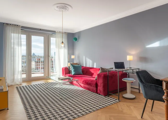 Lejlighed Cls Business Zentral, Tiefgarage, Balkon, 65 Qm *