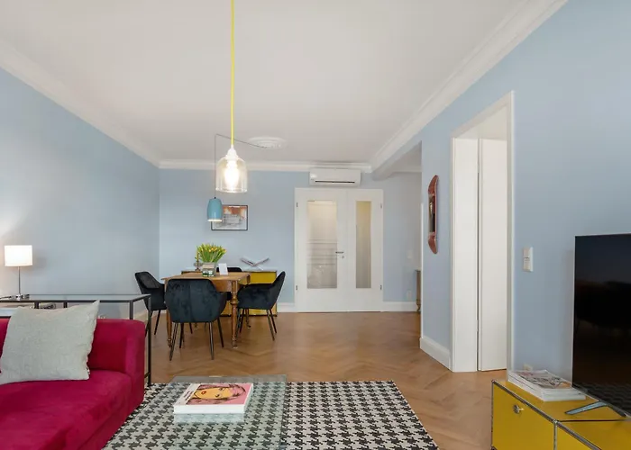 Cls Business Zentral, Tiefgarage, Balkon, 65 Qm *